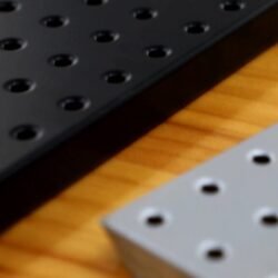 1000-delikli-ahsap-duvar-paneli-renk-seceneklerifiyat-1024x576 1000-delikli-ahsap-duvar-paneli-renk-seceneklerifiyat-1024x576